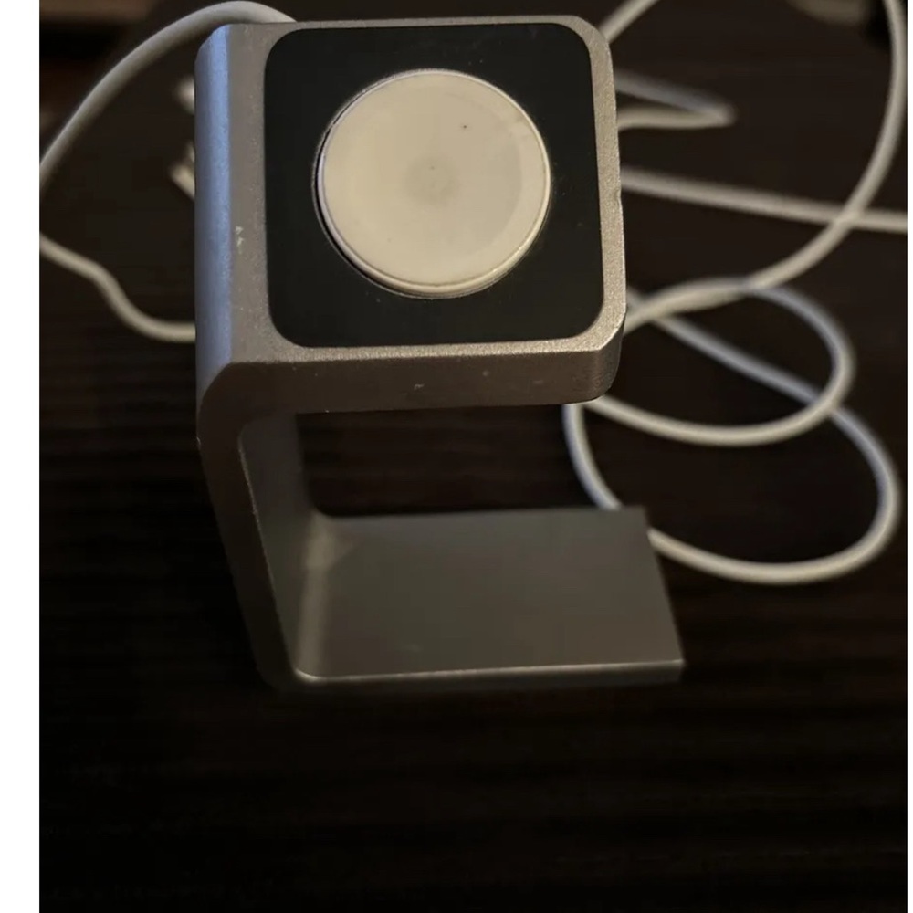 Apple Watch Metal Charging Dock With Charger